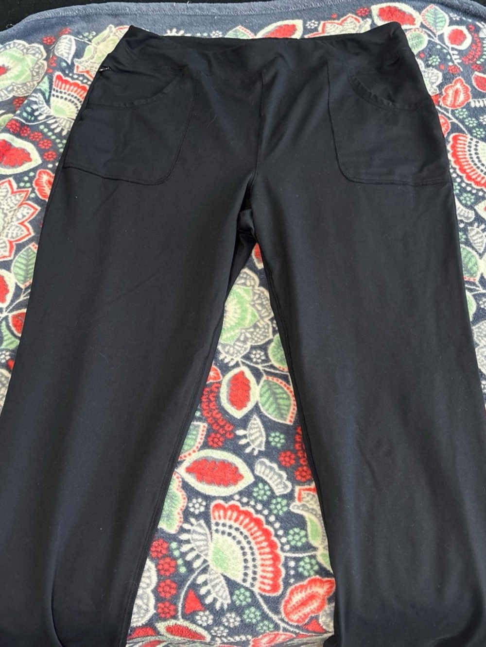 Lands' End Black Slim Leggings with Front Pockets